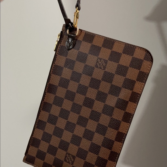 Authentic Neverfull MM/GM Pochette - Picture 3 of 4